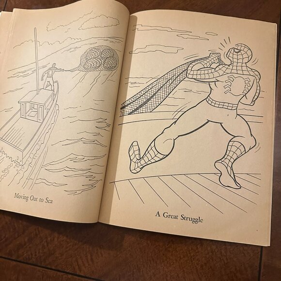 THE AMAZING SPIDER-MAN THE OYSTER MYSTERY COLORING BOOK - WHITMAN - UNUSED - Picture 7 of 9